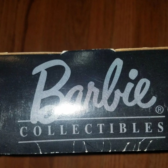 Nascar Official #94 Barbie Collector Edition Mc Do - Picture 4 of 8